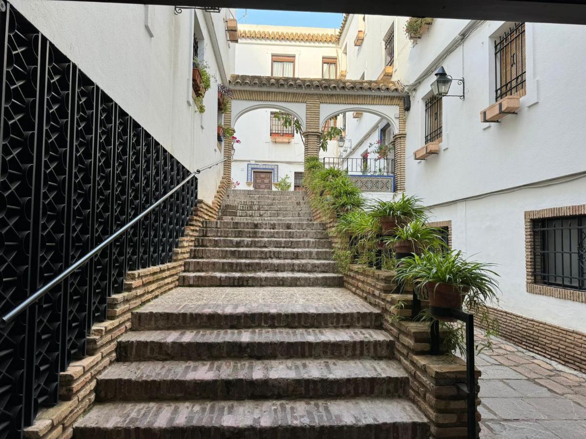 Apartamento Buen Pastor Con Parking Gratuito Córdoba Kültér fotó