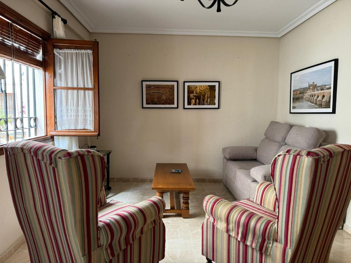 Apartamento Buen Pastor Con Parking Gratuito Córdoba Kültér fotó