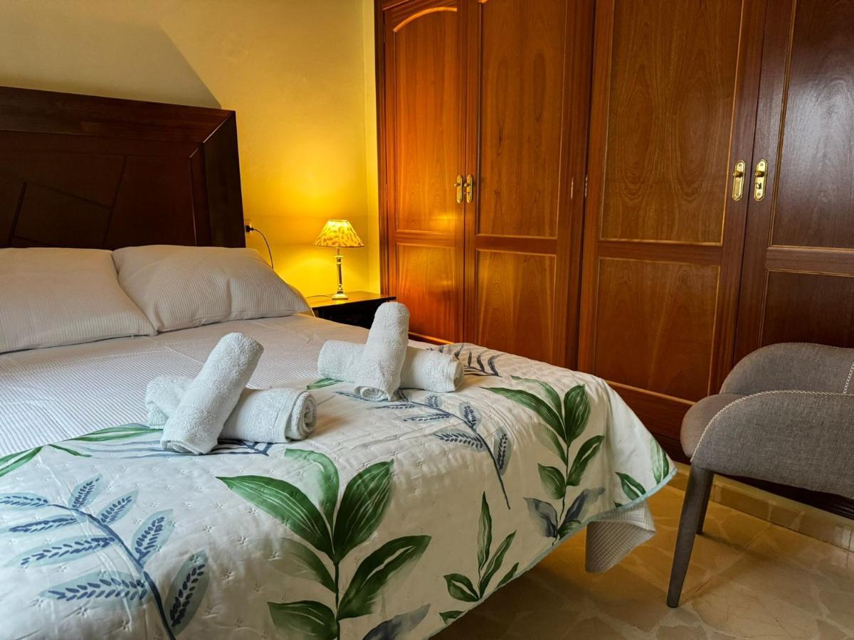Apartamento Buen Pastor Con Parking Gratuito Córdoba Kültér fotó