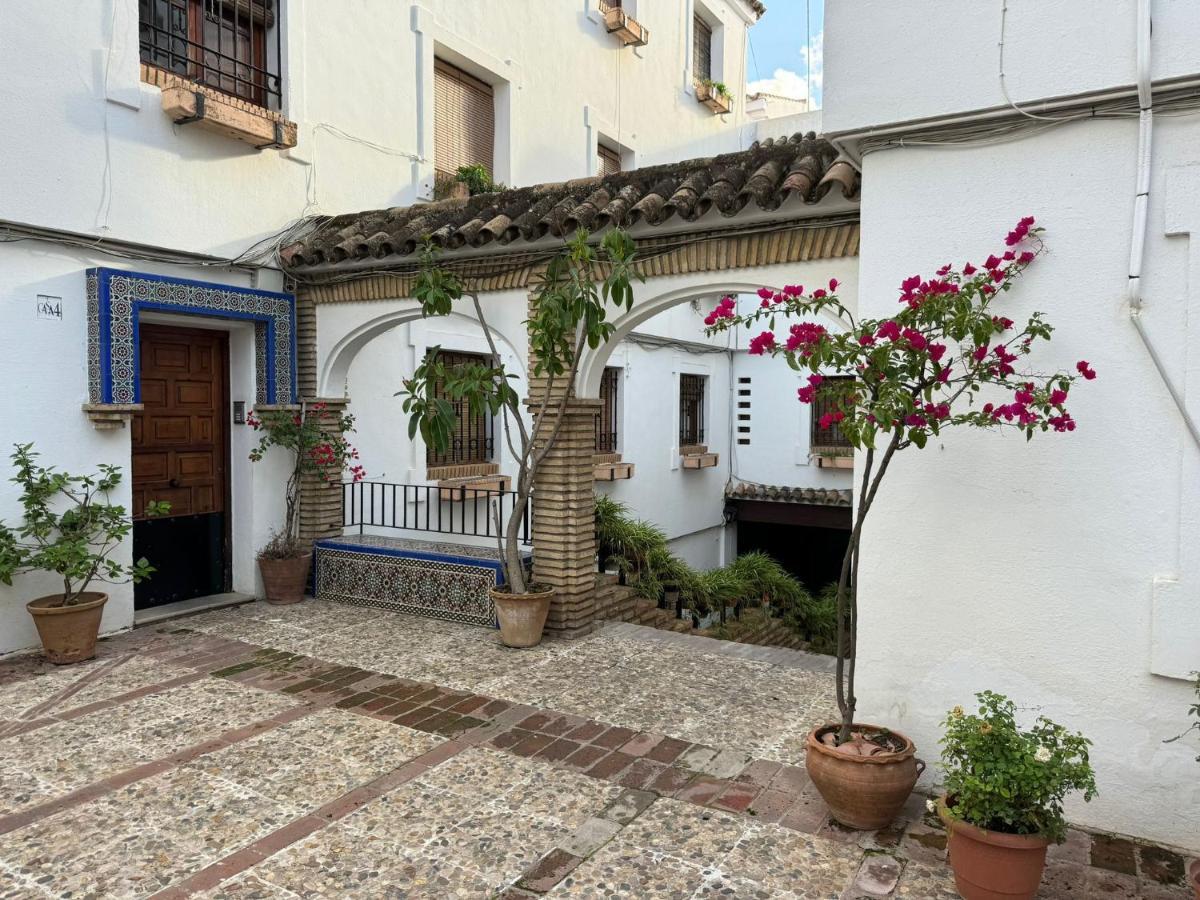 Apartamento Buen Pastor Con Parking Gratuito Córdoba Kültér fotó